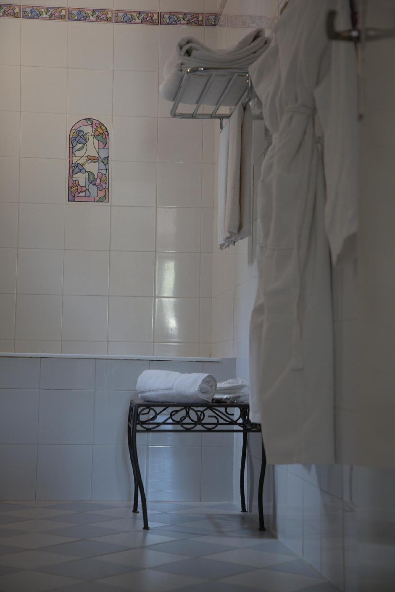 Hotel La Caravelle ボニファシオ エクステリア 写真